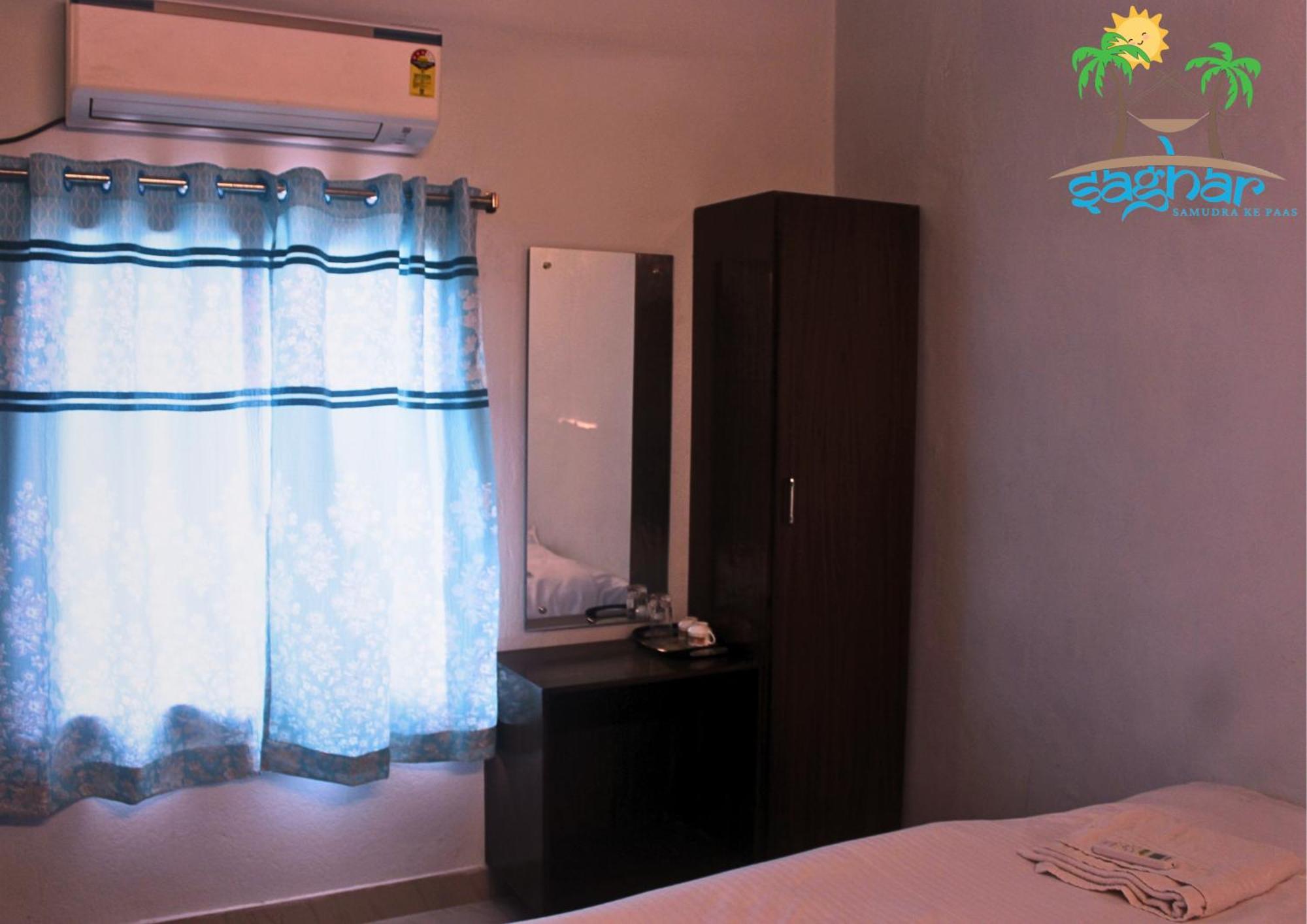 Saghar House Hotel Visakhapatnam Buitenkant foto